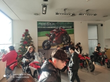 USCITA DIDATTICA – VISITA AL MUSEO AUTOMOBILI LAMBORGHINI E LAMBORGHINI FACTORY TOUR