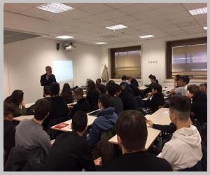 "Seminario sullo Stalking tenuto dall'Avv. Tusa" - classi 3A Turismo e 3A Informatica - Scuola Paritaria Freud Milano